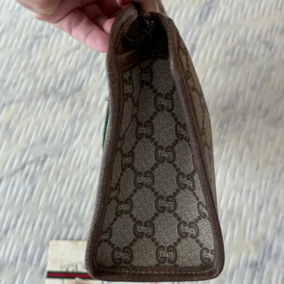 Authentic Gucci GG Plus Pouch - Picture 4 of 11